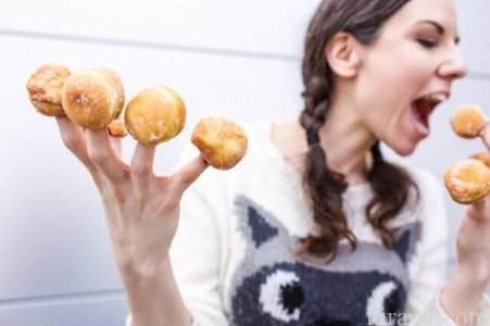 手首がパキパキ音が鳴る、音のパターンは3つ!鳴る瞬間の動画あり