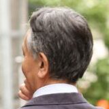 男性