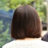 女性